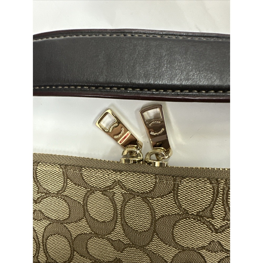 Coach Handbag/Purse Nice&clean Pocket Inside Brown Leather Strap Medium Size Bag - Picture 8 of 9